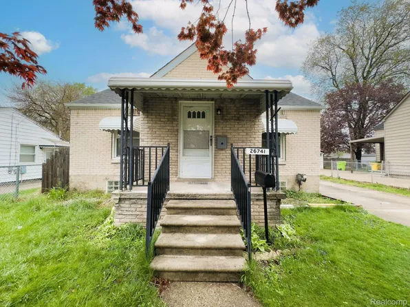 26741 Dartmouth St, Madison Heights, MI 48071