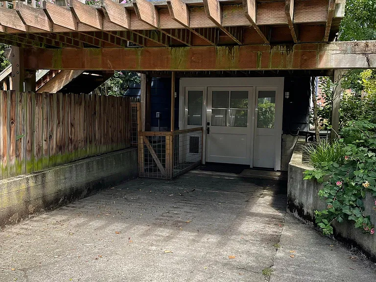 839 NW 56th St — Photo 28