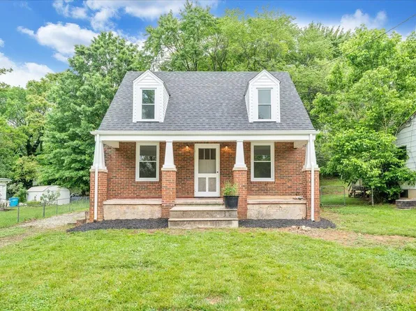 1602 Redwood Rd SE, Roanoke, VA 24014