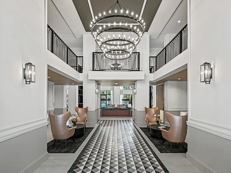 Manor Riverside — Photo 13