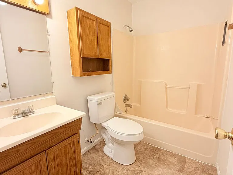 5109 W Raymond St #A — Photo 10