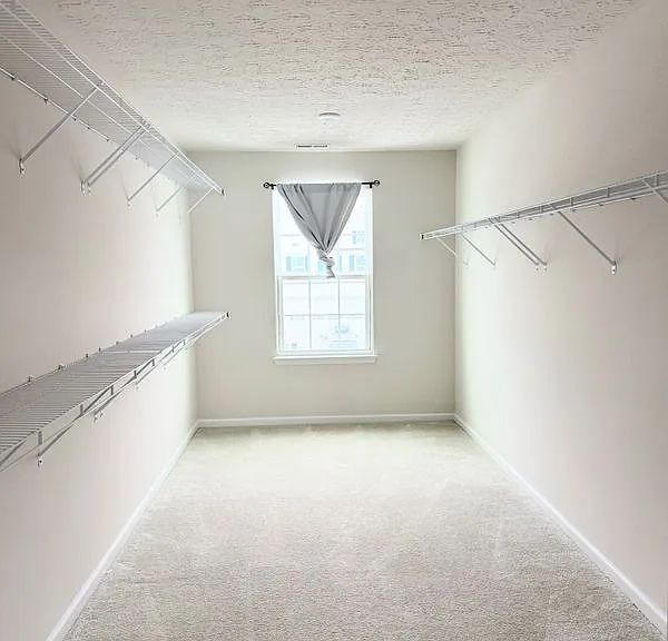 6017 Outlook Ct — Photo 11