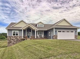 278 Farm Ln, Traverse City, MI 49696