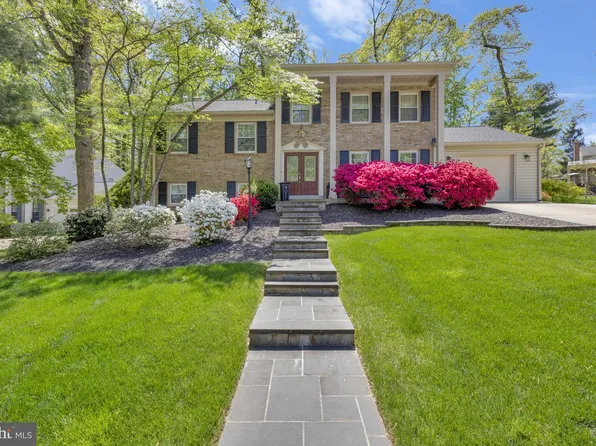 8625 Appleton Ct, Annandale, VA 22003