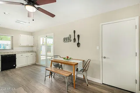 10815 N 72nd Dr — Photo 5