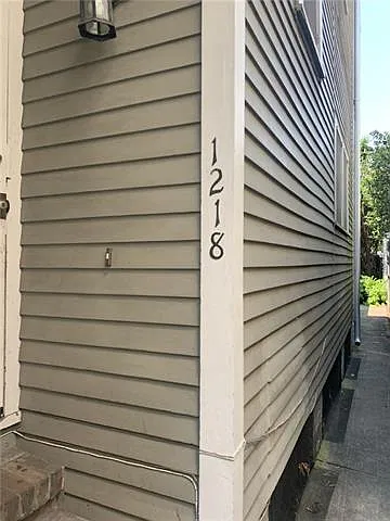 1 bed, 1.0 bath, 1000 sqft, $1,300 — Photo 3