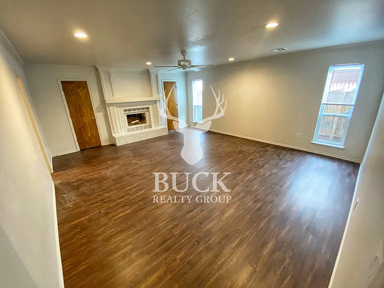 11300 Cimarron Dr — Photo 10