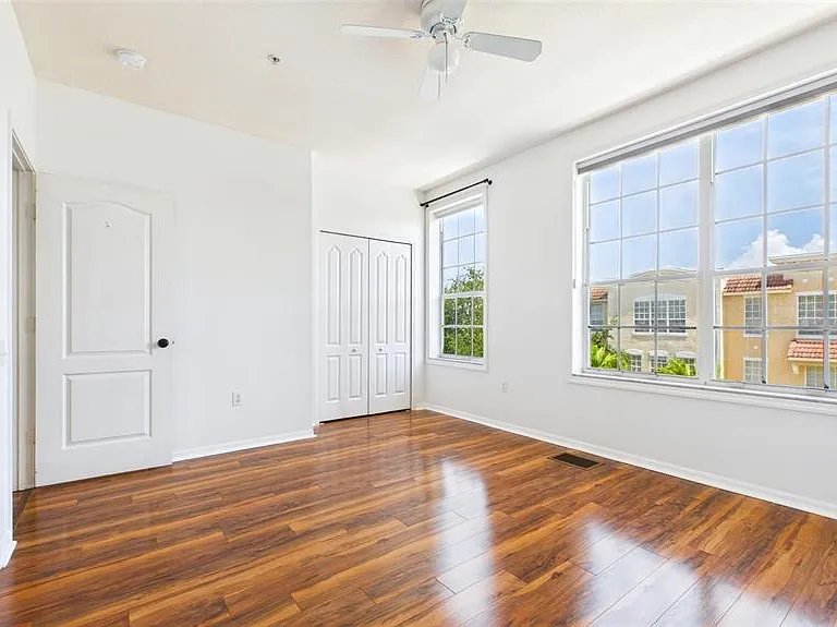 3175 Bayshore Oaks Dr — Photo 35