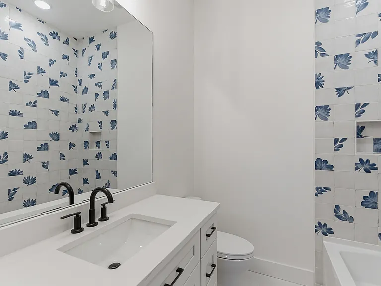 1111 Petway Ave — Photo 12