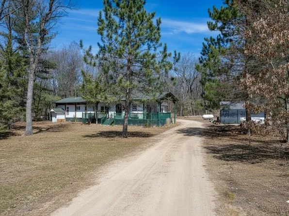 1142 Fawn Dr, Grand Marsh, WI 53936