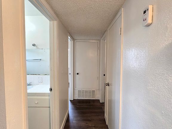 5th image of 2307 S Weller Ave