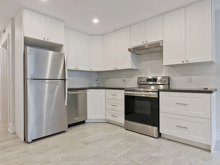 318 Boon Ave — Photo 5