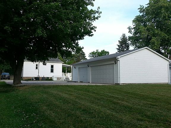 3-Car Garage