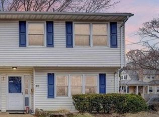 41 Maple Pl, Keyport, NJ 07735