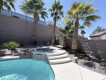3 bed, 2.0 bath, 2200 sqft, $3,150 — Photo 4