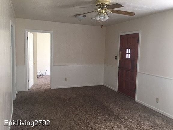 3rd image of 230 W Mulberry Ave
