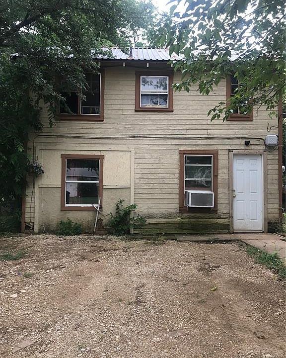1st image of 1006 W 4th St