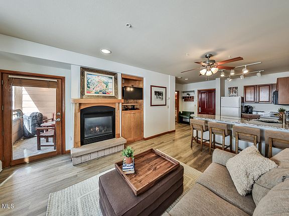 2nd image of 401 NYSTROM Lane #1407