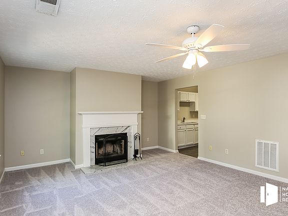 3rd image of 6122 Forest Knoll Dr