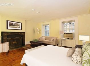 274 W 11th St APT 1F, New York, NY 10014