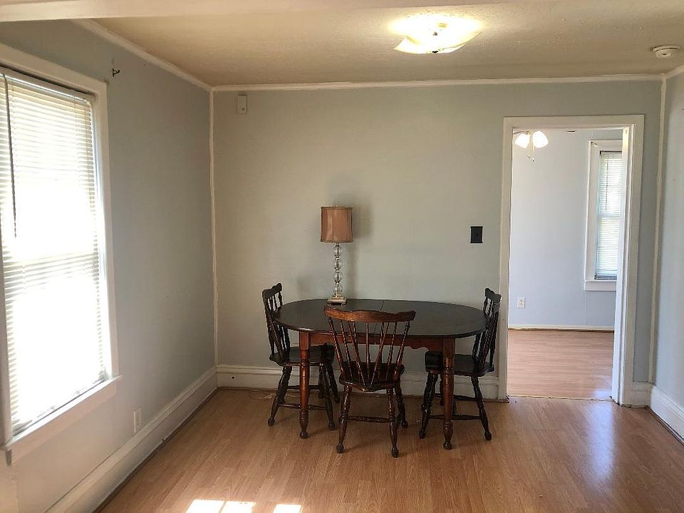 1st image of 5312 Maccorkle Ave SE #3