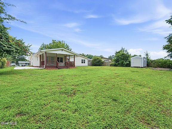 5th image of 130 Tanglewood Drive