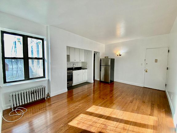 2nd image of 301 Sterling St #1