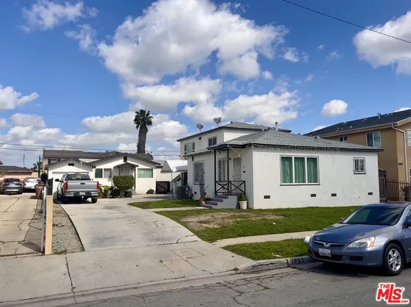 1055 W 102nd St, Los Angeles, CA 90044