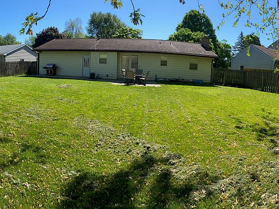 2nd image of 23 Thorncroft Ave