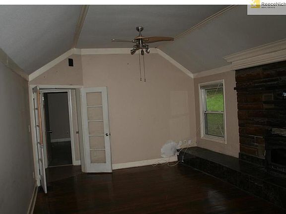 2nd image of 2140 Hillside Dr