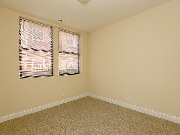 4th image of 1106 W Balmoral Ave #1110GDN