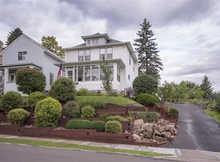 3011 Wellington St, Duluth, MN 55806