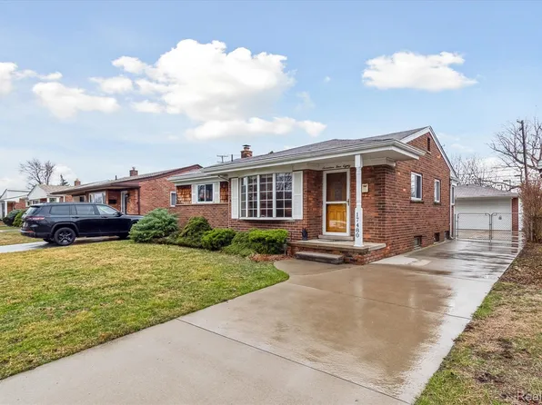 17480 Ray St, Riverview, MI 48193