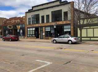 230 Main St #B, Menasha, WI 54952