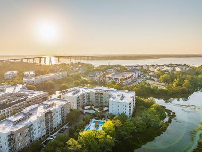 145 Pier View St Unit 403, Daniel Island, SC, 29492