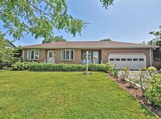 6 Addy Dr, Bristol, RI 02809