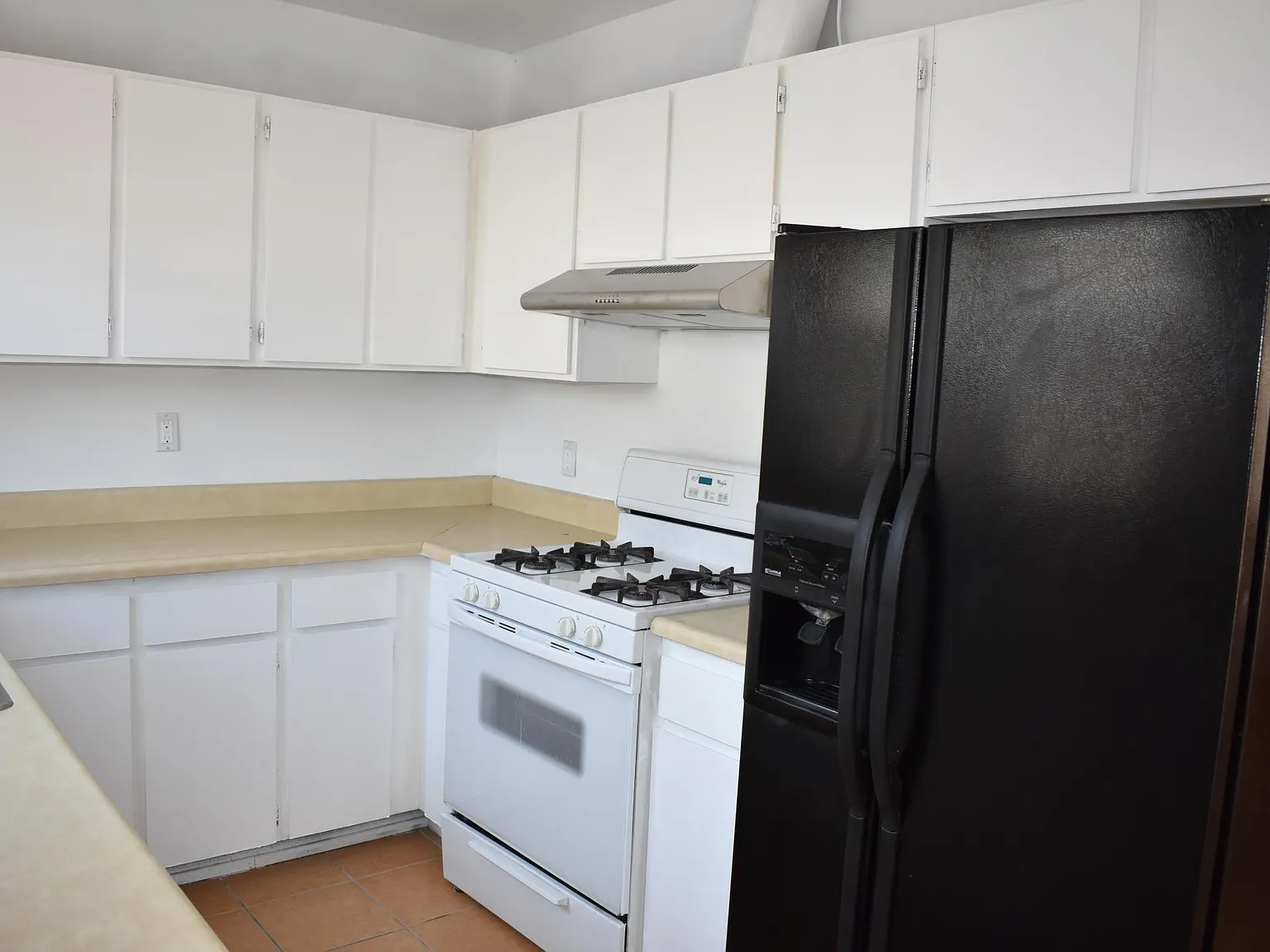 131 W Cherry Ave — Photo 1