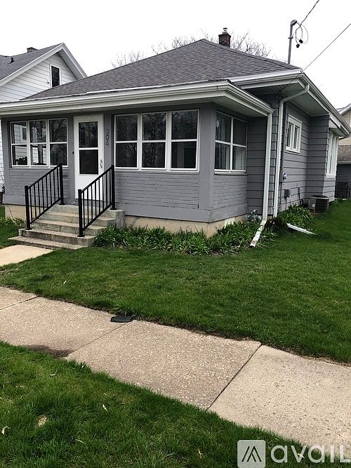 1st image of 604 Cornelia St