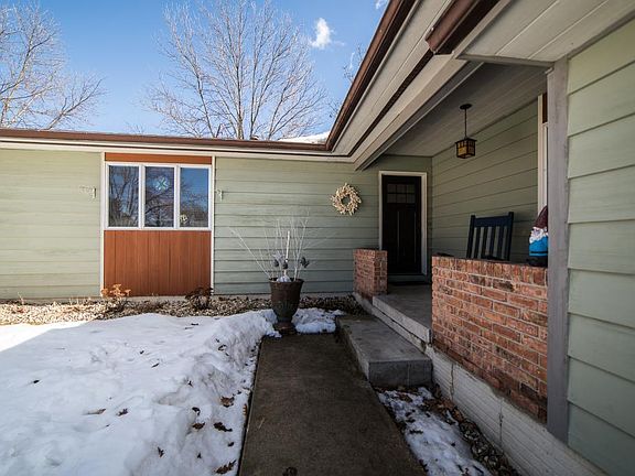 2nd image of 29 Timberlane Dr