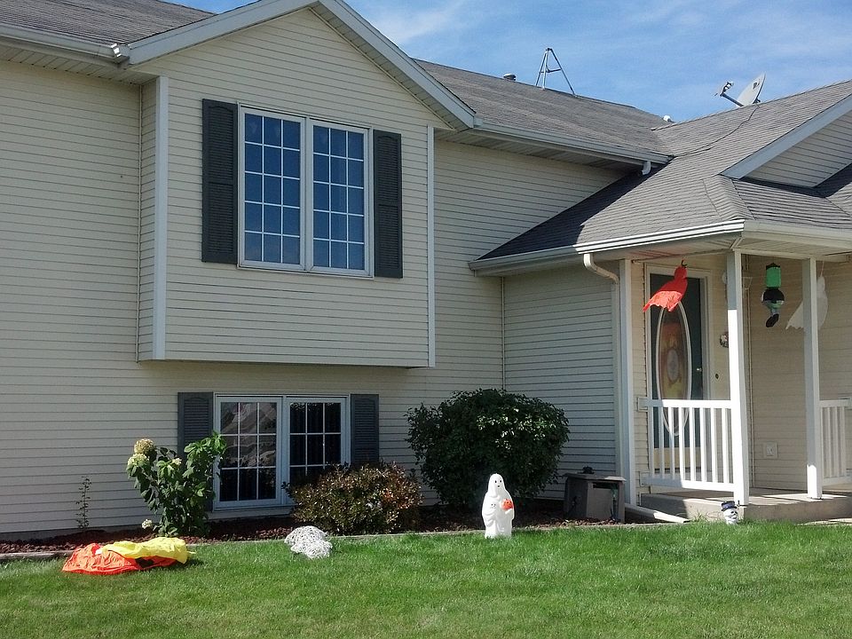1st image of 4669 Hillside Dr