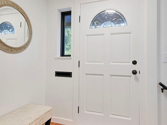 5th image of 144 Amherst Street