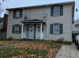 82 Iroquois St, Rochester, NY 14609