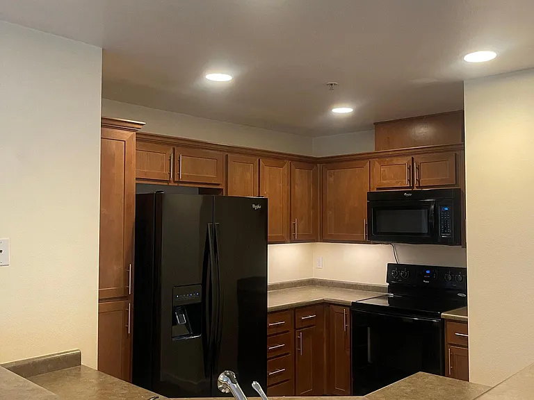 1900 Weaver Rd #H205 — Photo 12