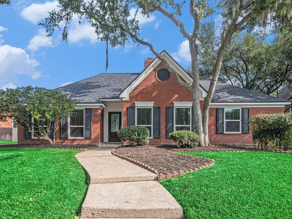 15411 Park Estates Ln, Houston, TX 77062