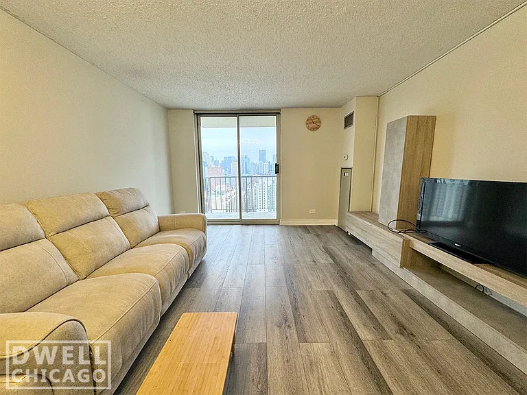 1212 N Lasalle St #2603 — Photo 1