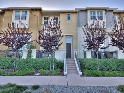 205 Pender Ln, Redwood City, CA, 94065