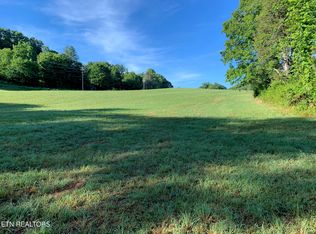 Lake City Hwy, Clinton, TN 37716