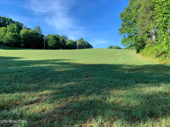 Lake City Hwy, Clinton, TN 37716