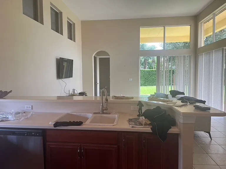 8407 Sedonia Cir — Photo 12