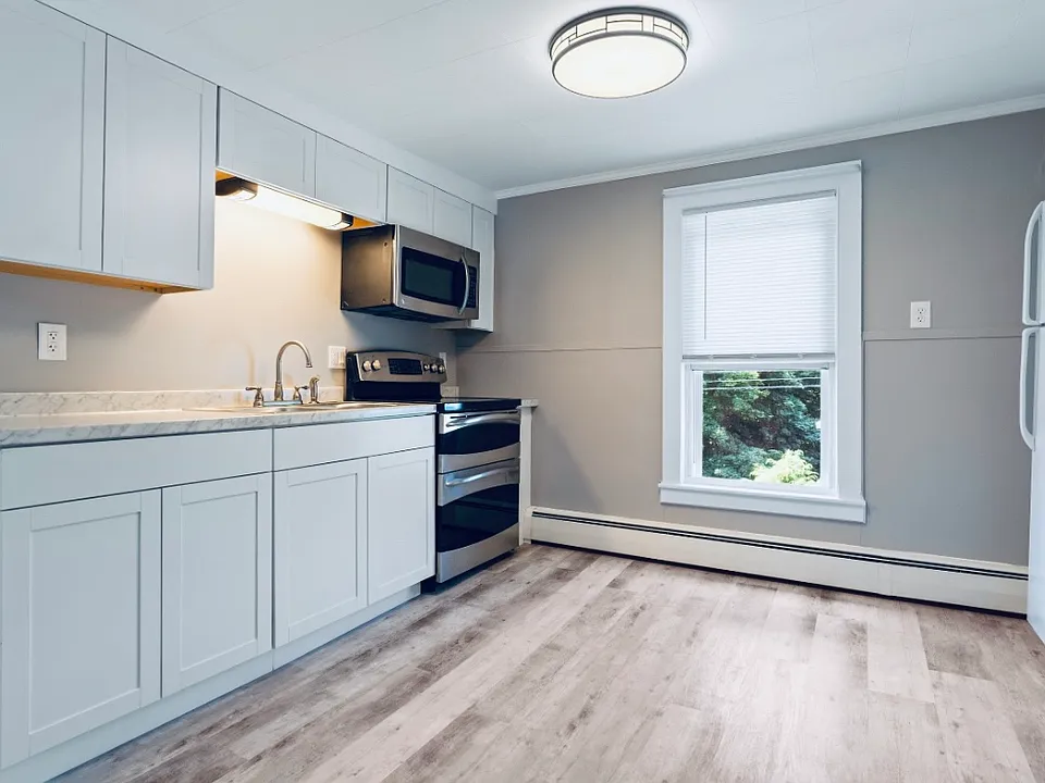 32 Patterson St #5